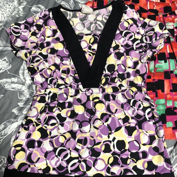 Lot of 3 XS scrub tops 2/KOI by Kathy Peterson - Picture 4 of 13